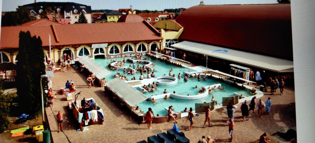 Apartmány ELBA Veľký Meder Exteriér fotografie